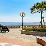 Hotiday Hotel Diano Marina