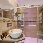 Hotiday Ντιάνο Μαρίνα