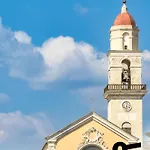 Ξενοδοχείο Hotiday 3*