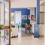 Hotiday Ξενοδοχείο