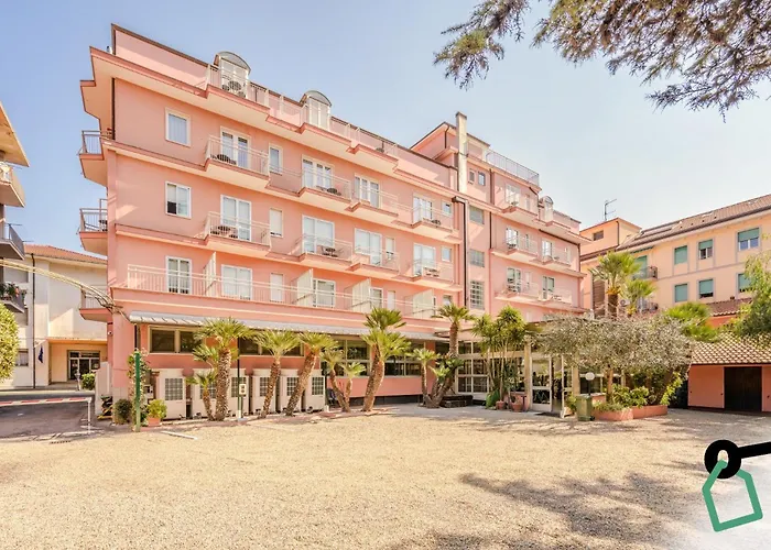 Hotiday 3* ディアーノ・マリーナ